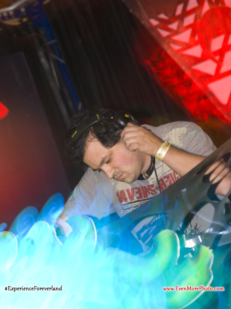 foreverland_evenmorephoto_057