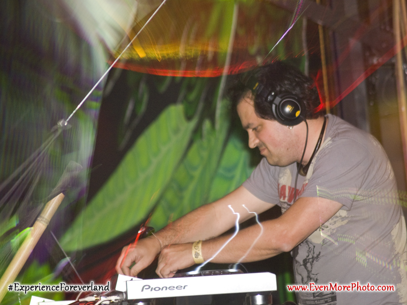 foreverland_evenmorephoto_058